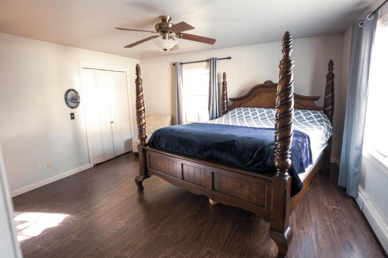 Sunnyside Home Near Sunday River, Black Mountain, Lakes And Hikes Rumford Exteriör bild