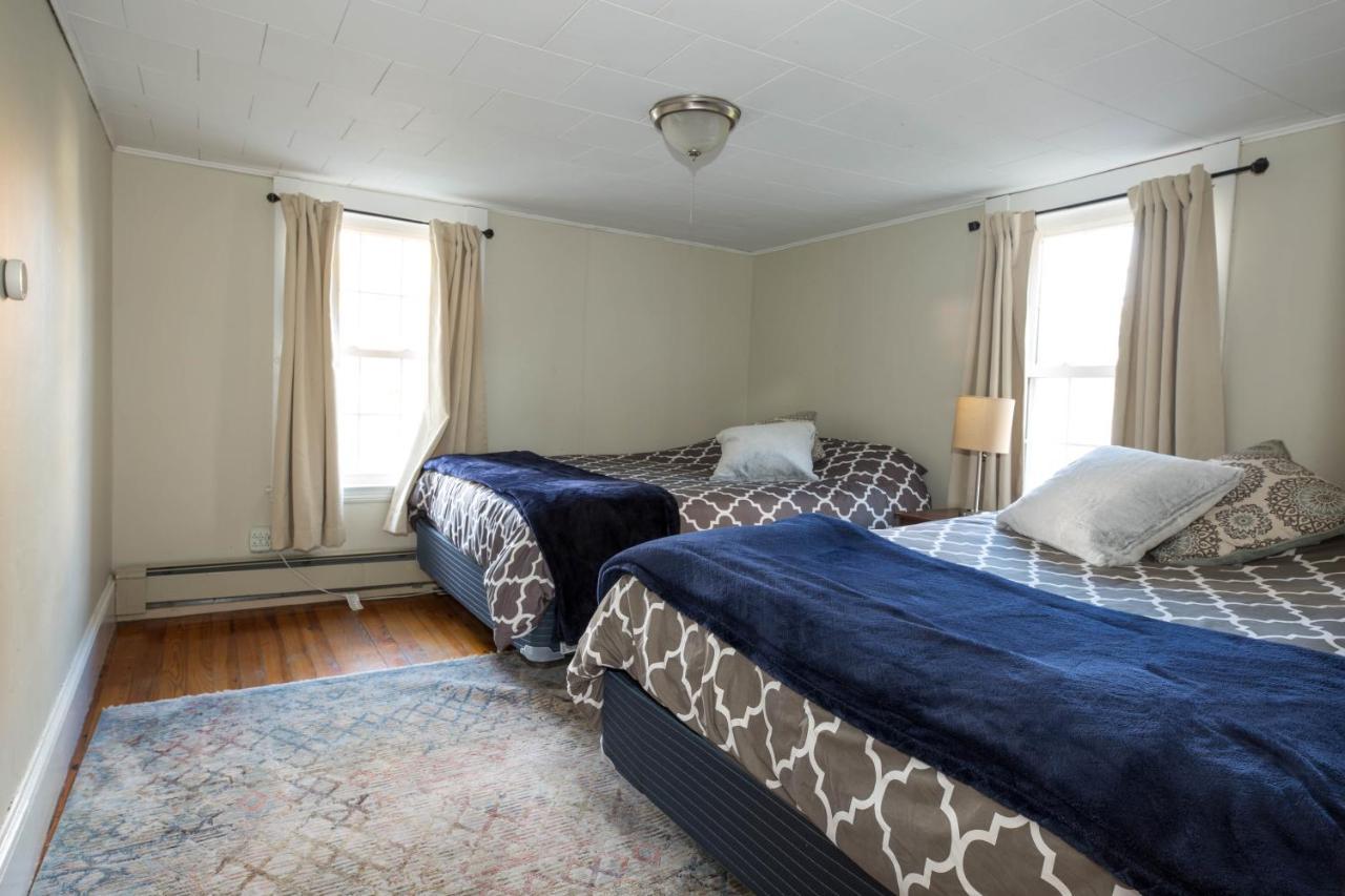 Sunnyside Home Near Sunday River, Black Mountain, Lakes And Hikes Rumford Exteriör bild