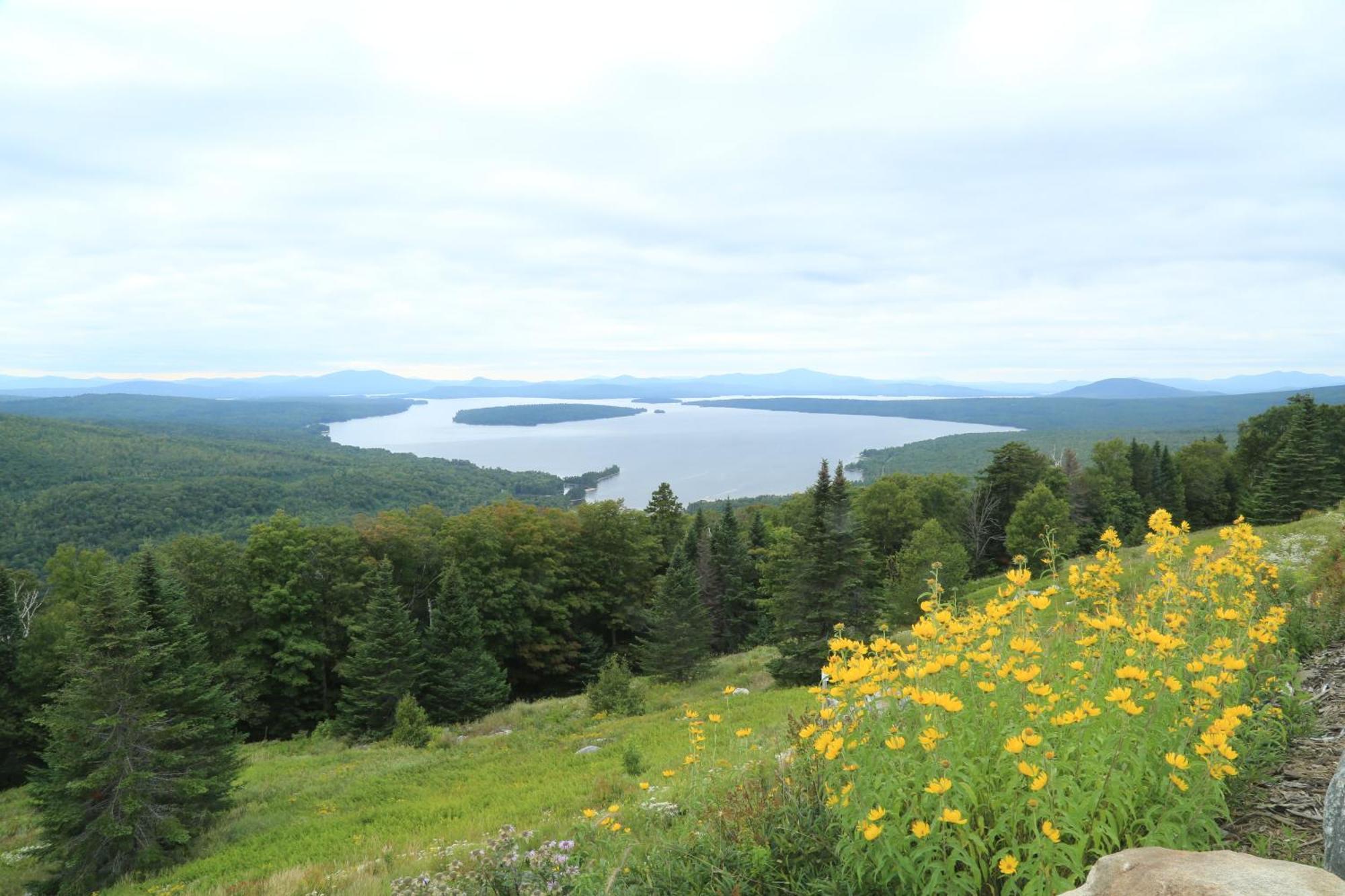 Sunnyside Home Near Sunday River, Black Mountain, Lakes And Hikes Rumford Exteriör bild